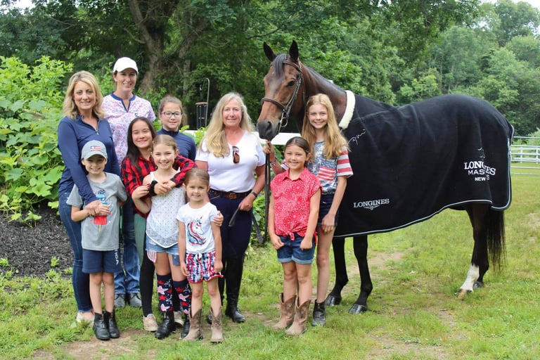 Spreading Kindness With Coolers The Chronicle of the Horse